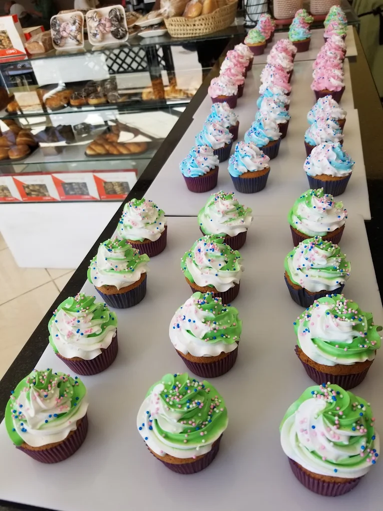 Custom Wedding Cake Design Addis Ababa